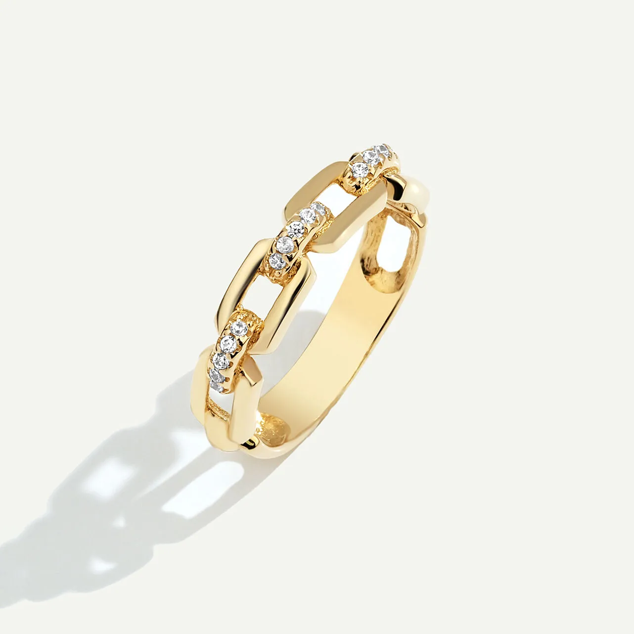 14 Ayar Altın Zincir Görünümlü Taşlı Yüzük