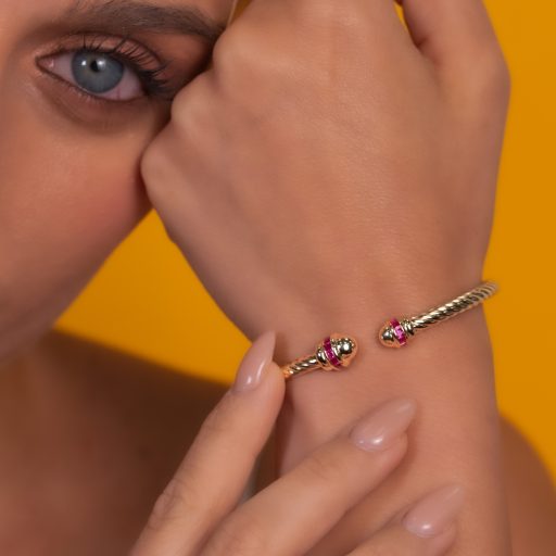 CETAŞ Pembe Taşlı Twist Altın Kelepçe